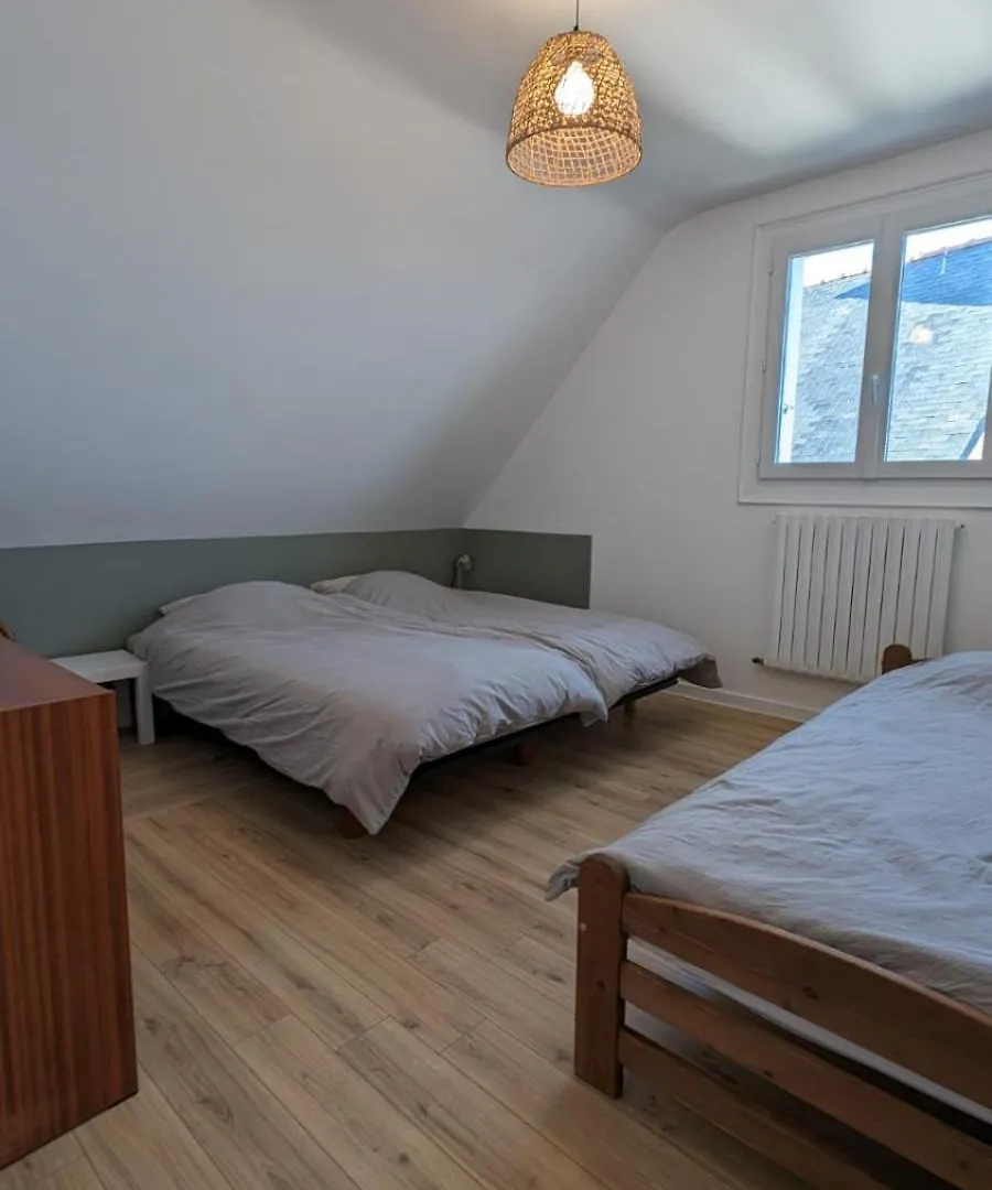 Poule D'Eau Bed & Breakfast Plogoff 0*,  France