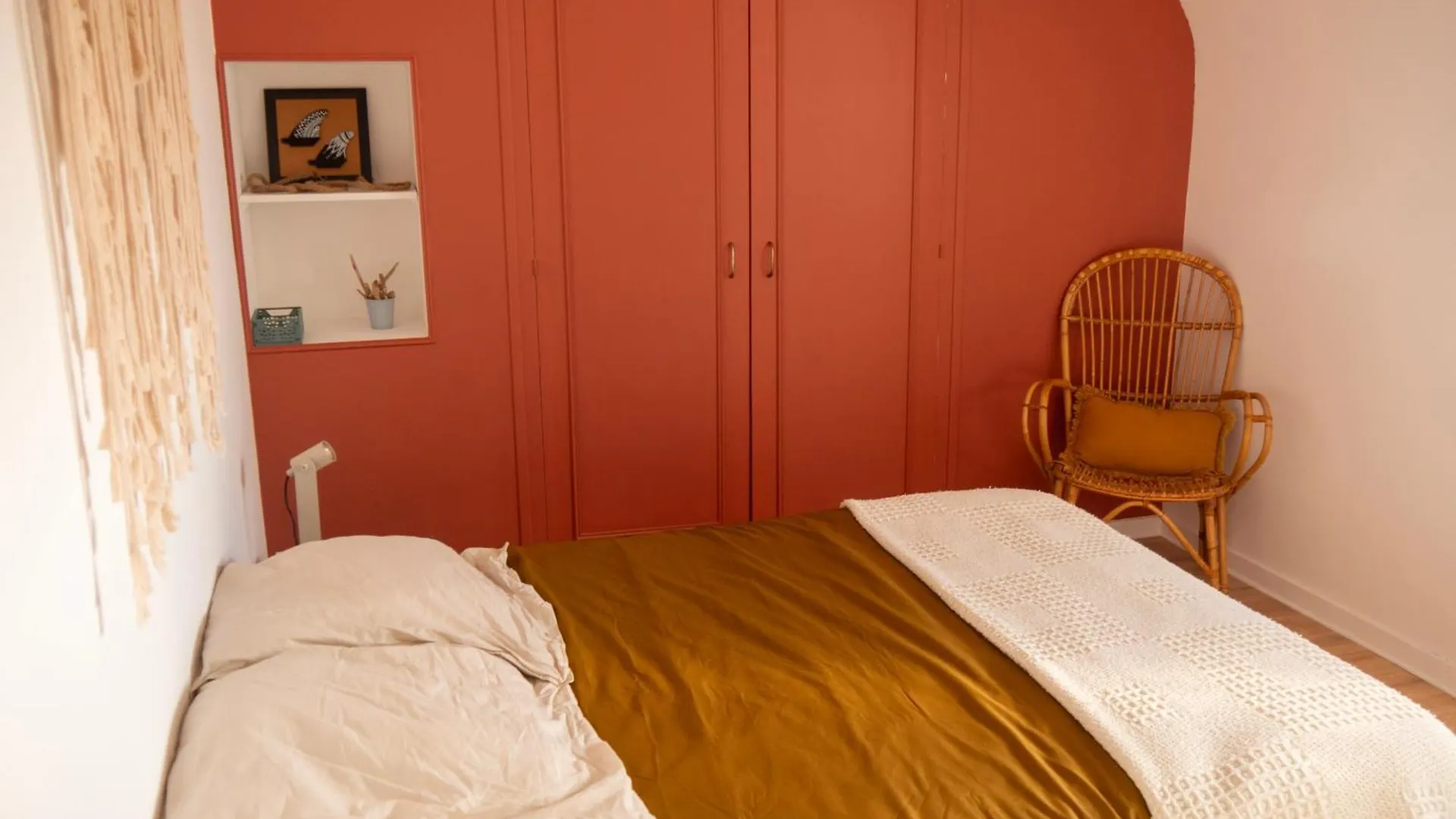 Poule D'Eau Bed & Breakfast Plogoff